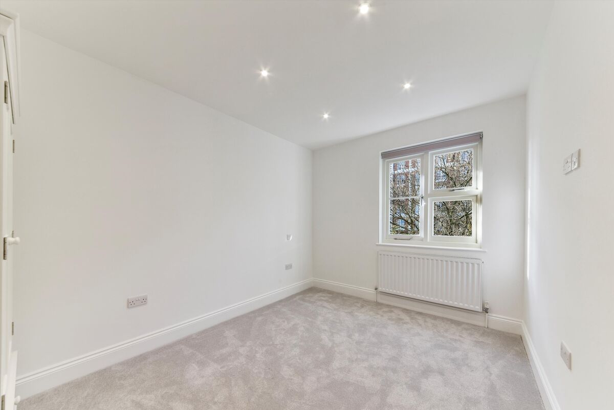 house to rent in Grove End Road, London, NW8 SJQ012288354 Knight Frank