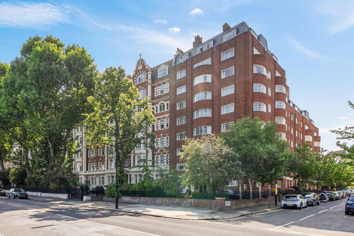 flat to rent in North Gate, Prince Albert Road, London, NW8