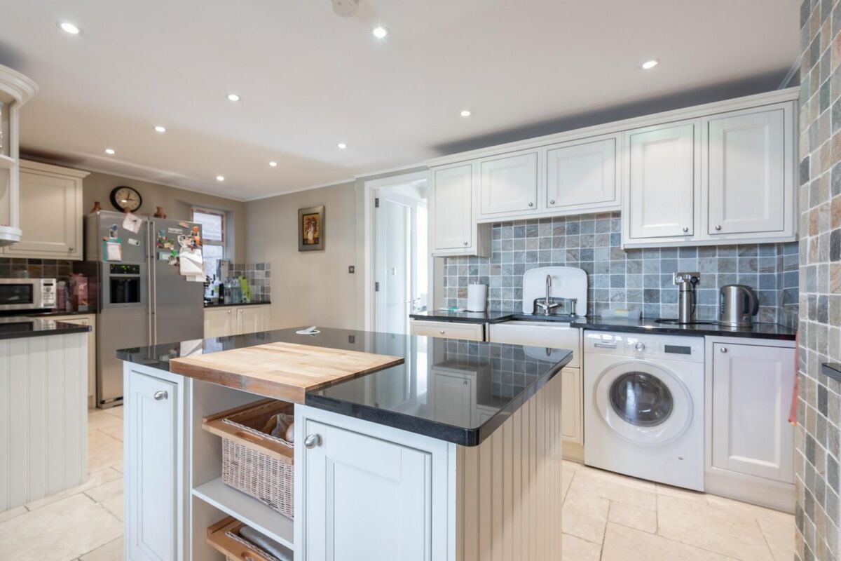 flat to rent in Wellington Court, Wellington Road, St John's Wood