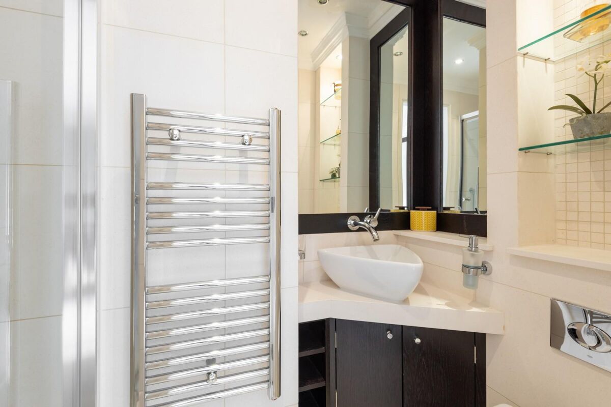 flat to rent in Wellington Court, Wellington Road, St John's Wood