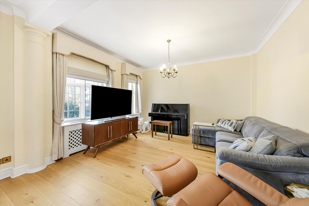 Image of Wellington Road, London, NW8