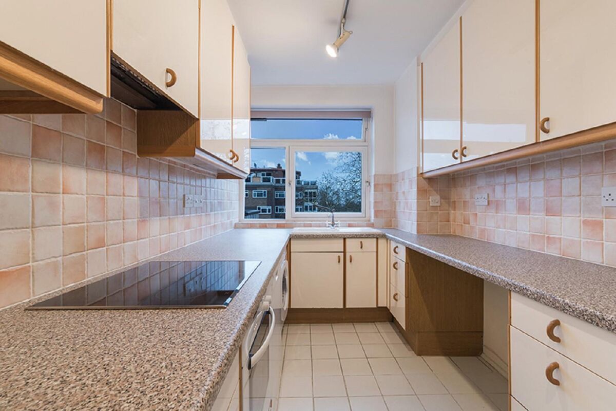 flat to rent in Sheringham, St John's Wood Park, St John's Wood, London