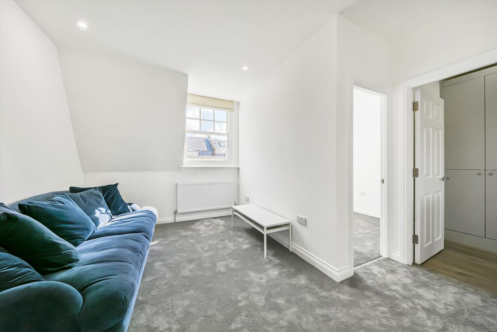 Image of St. Johns Wood High Street, London, NW8