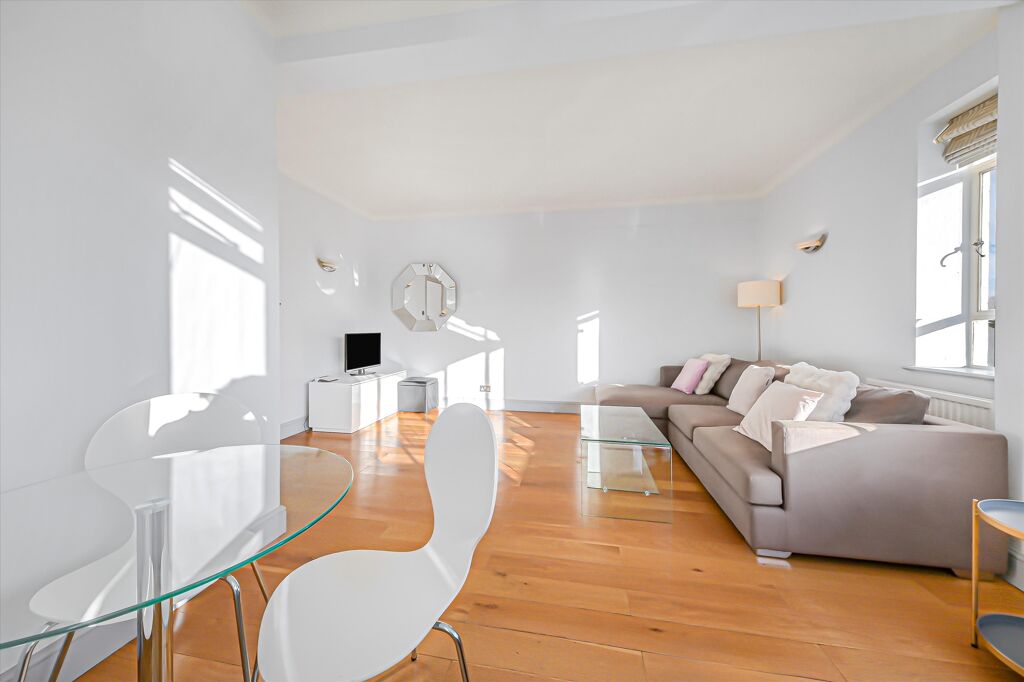 Image of Prince Albert Road, St Johns Wood, NW8