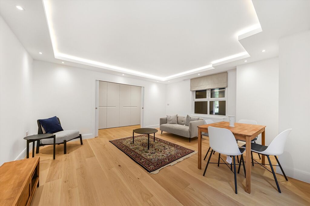 Image of Park Road, London, NW8
