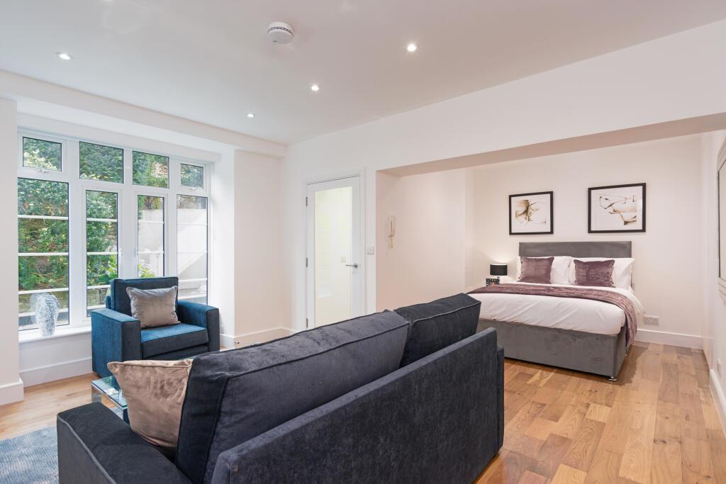 Image of Grove End Road, St Johns Wood, London, NW8