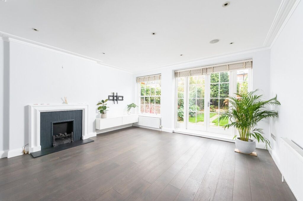 Image of St John's Wood Terrace, St John's Wood, London NW8