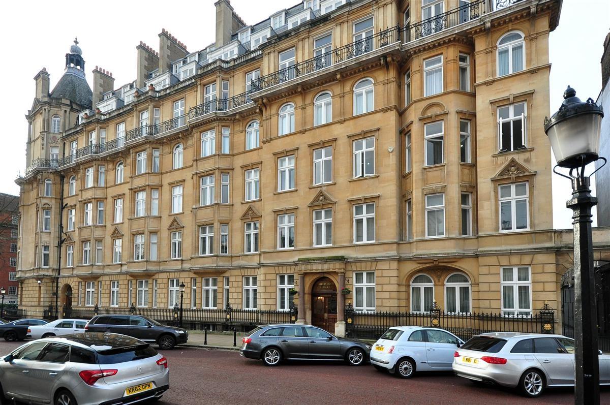 flat to rent in Harley House, Brunswick Place, Regent's Park, London