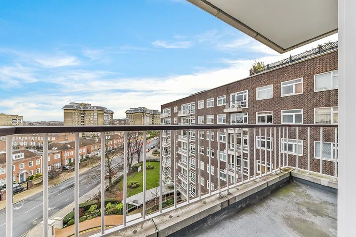 flat to rent in Sheringham, St John's Wood Park, St John's Wood, London
