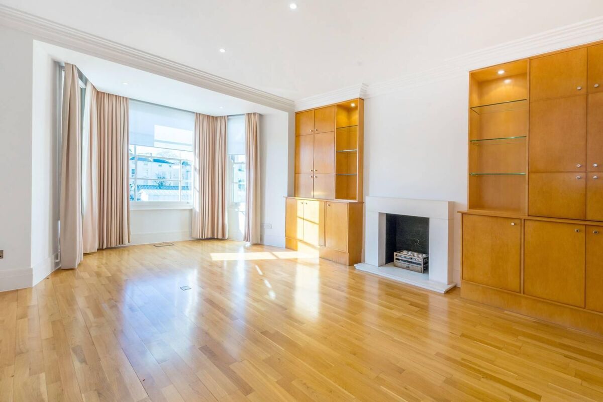 flat to rent in Warwick Avenue, Little Venice, London, W9 SJQ317441