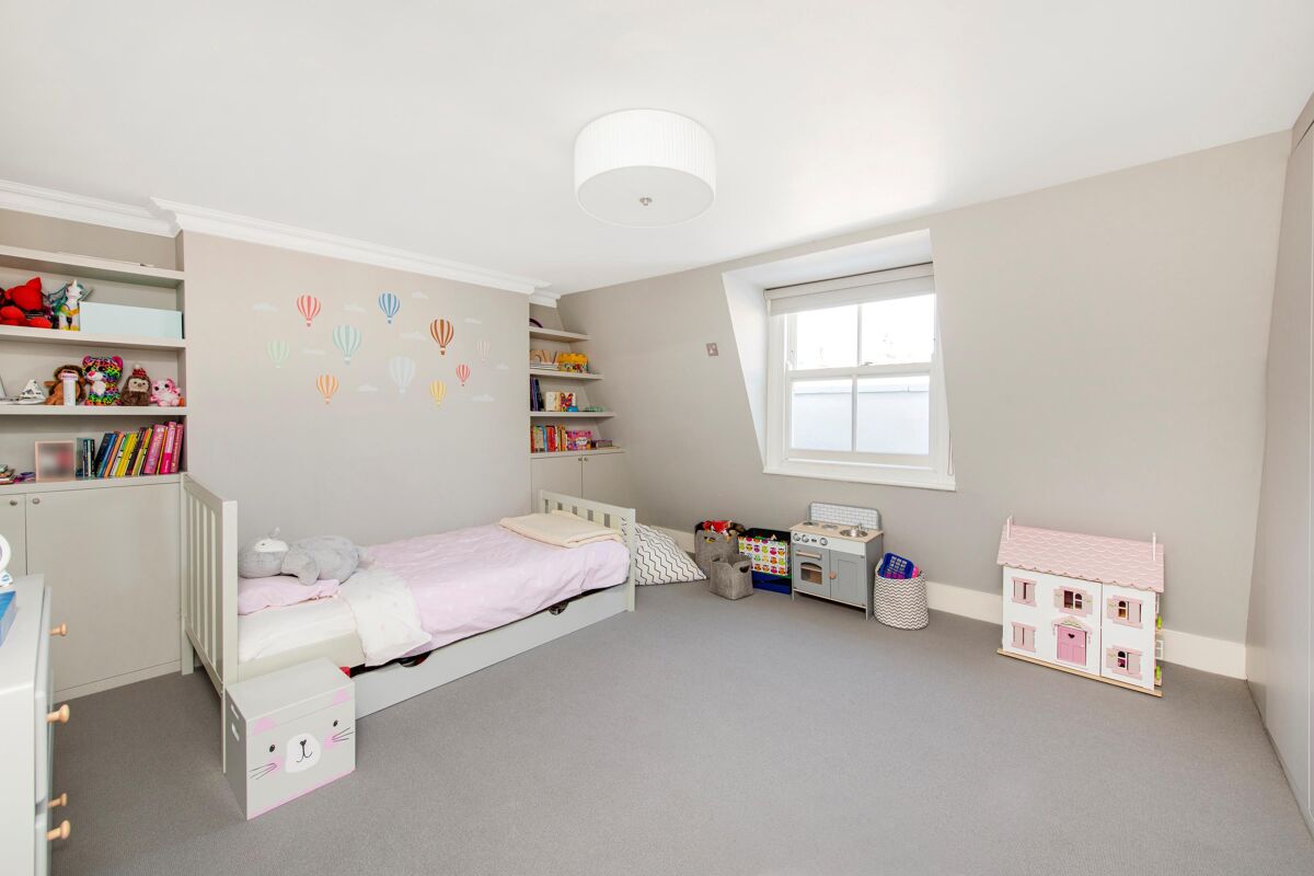 house for sale in Abbey Gardens, London, NW8 SJW012032352 Knight Frank