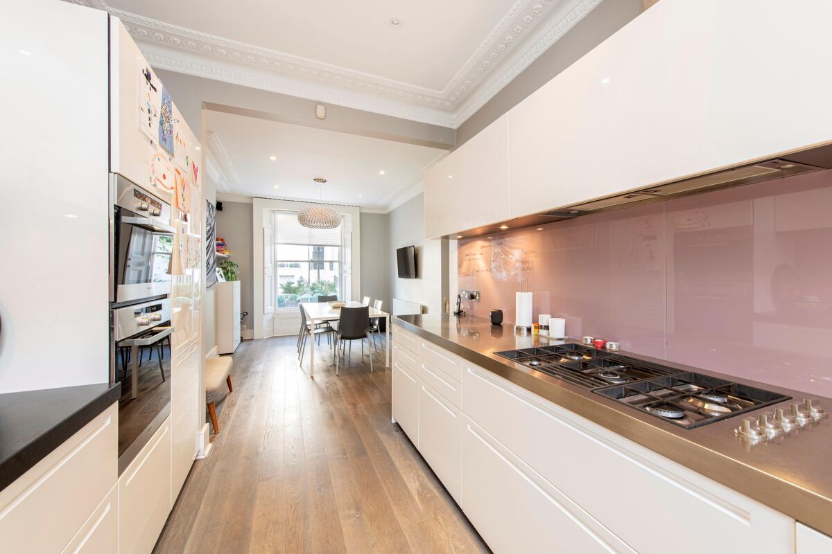 house for sale in Abbey Gardens, London, NW8 SJW012032352 Knight Frank