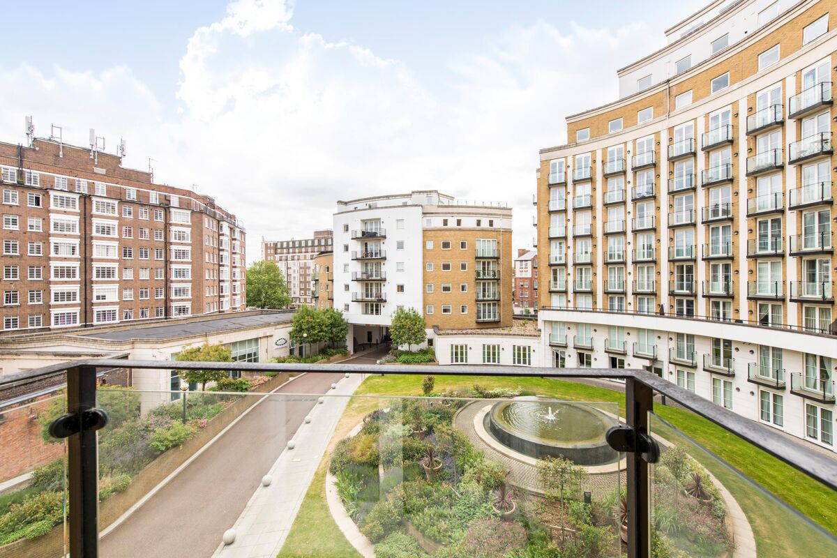 flat for sale in Alberts Court, 2 Palgrave Gardens, London, NW1