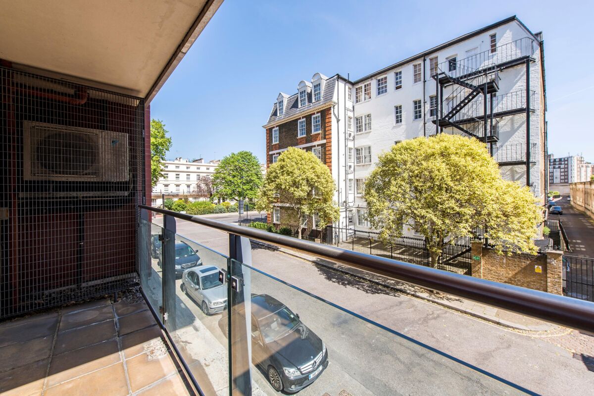 Flat for sale in Regents Park House, 105 Park Road, London, NW8