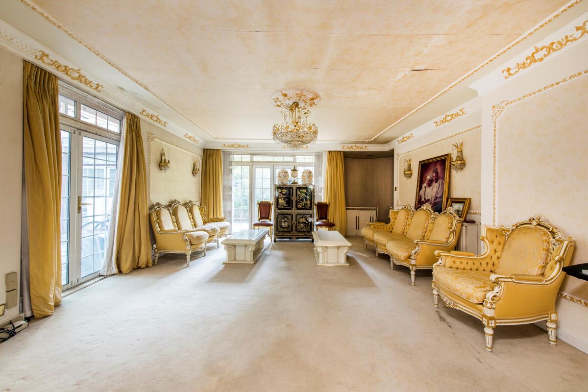 house for sale in White Lodge Close, The Avenue, Hampstead