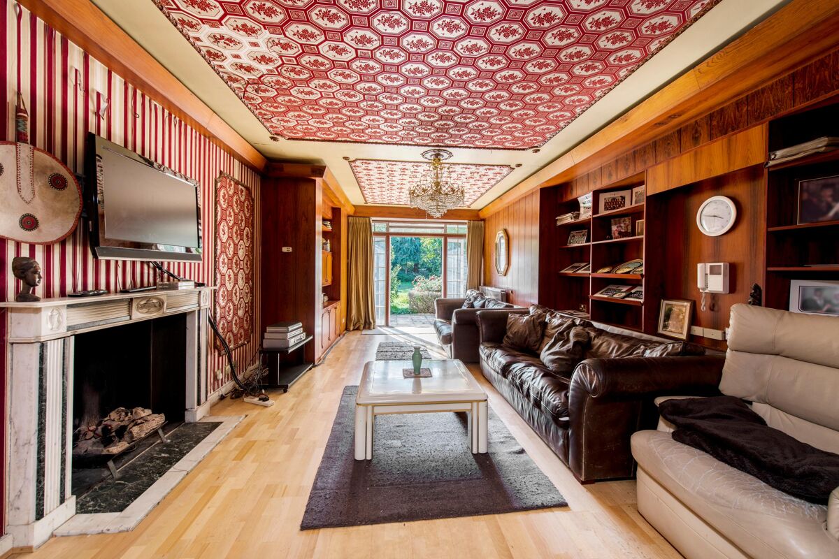 house for sale in White Lodge Close, The Avenue, Hampstead