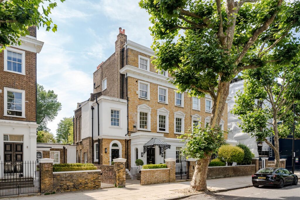 Image of Hamilton Terrace, St John's Wood NW8