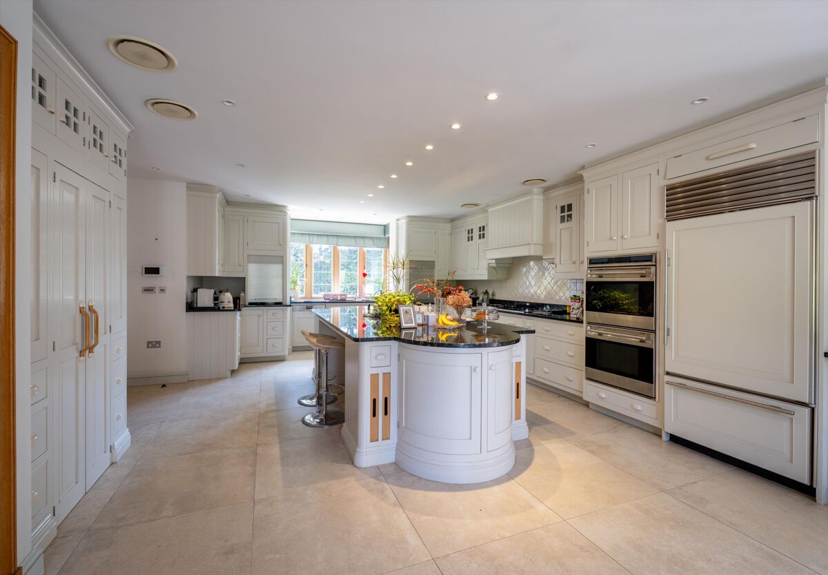 house for sale in Glanleam Road, Stanmore HA7 SJW012448369 Knight Frank