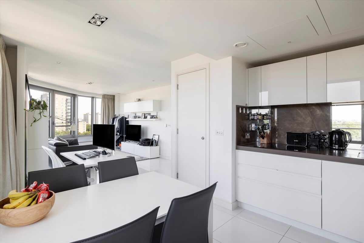 flat for sale in Osnaburgh Street, London, NW1 SJW012448543 Knight