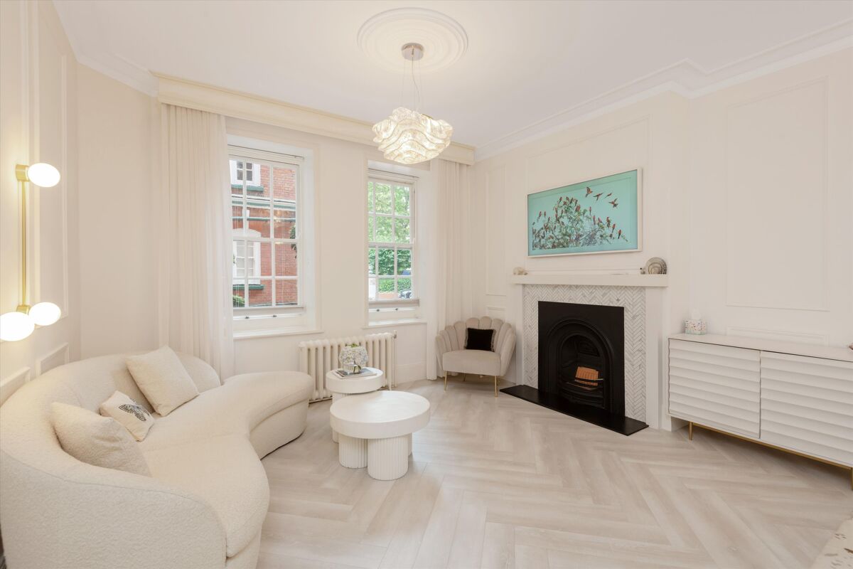 flat for sale in St John's Wood Court, St John's Wood Road NW8