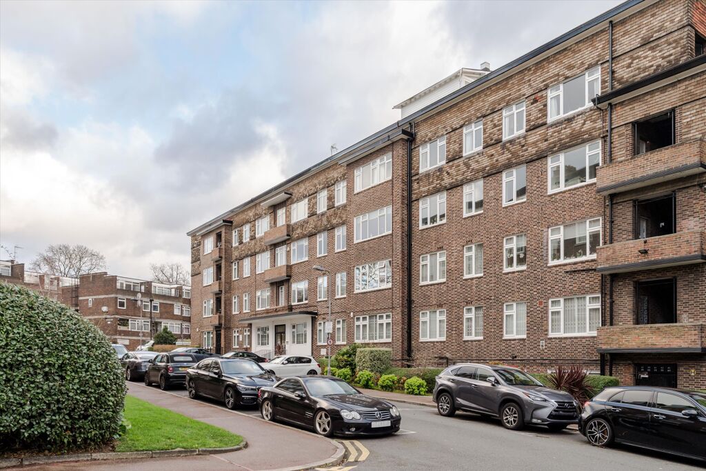 Image of Avenue Road, St John's Wood NW8