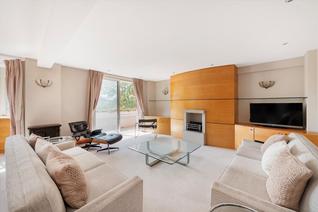 Image of St James's Close, St John's Wood NW8