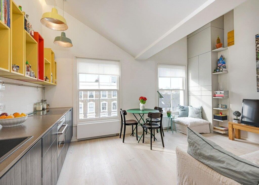 Image of Warwick Avenue, Little Venice W9