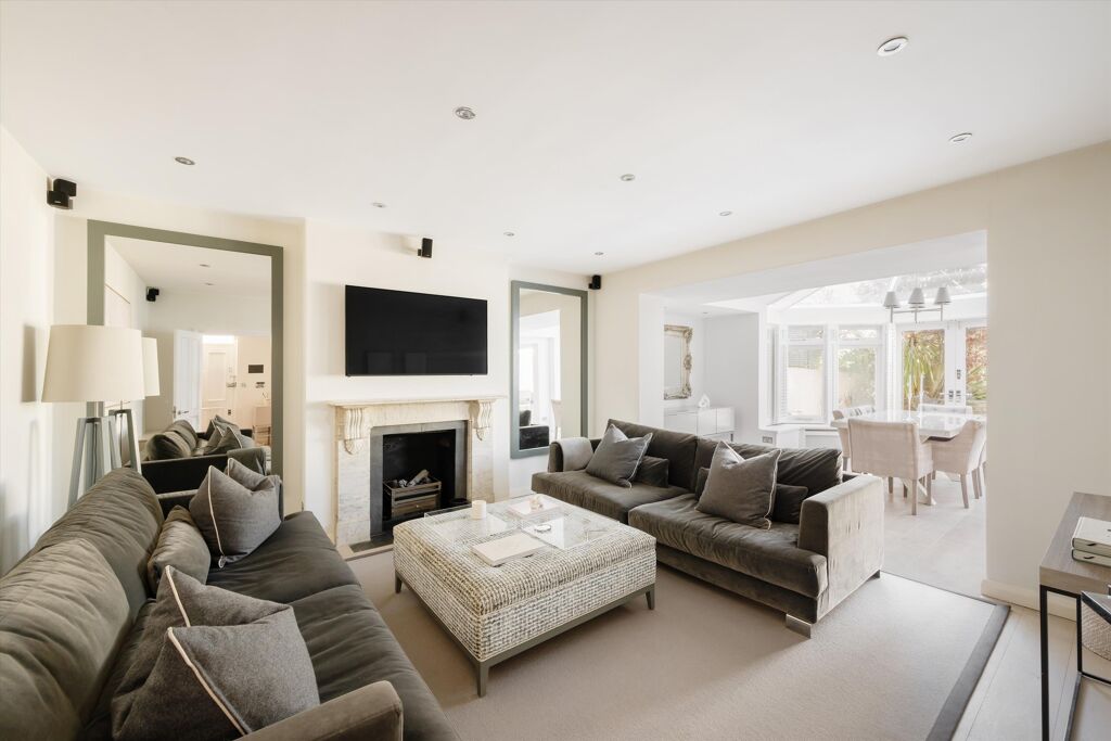 Image of Blomfield Road, Little Venice W9