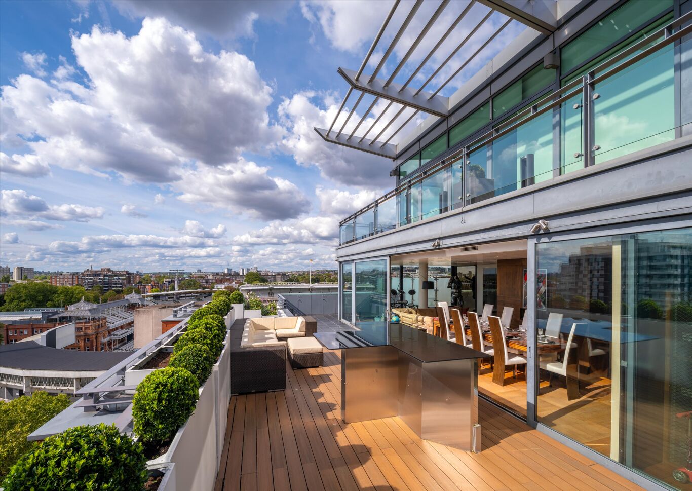 Image of Pavilion Apartments, 34 St John's Wood Road, London NW8