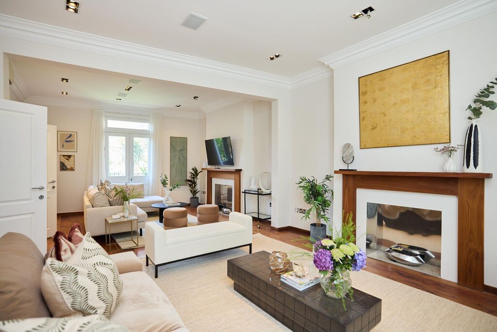 Image of Hamilton Gardens, St John's Wood NW8