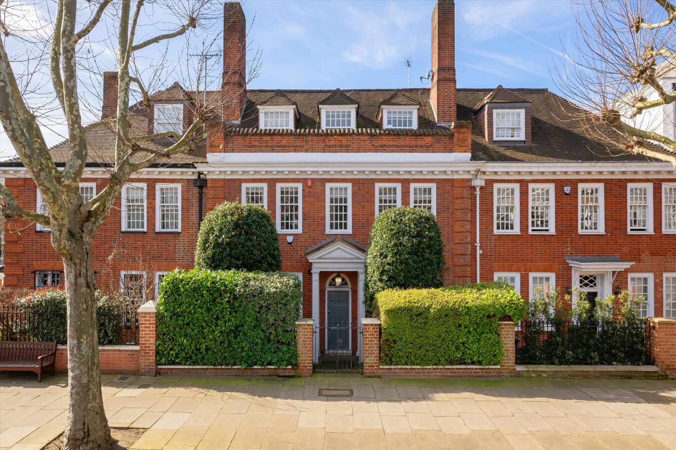 Image of Hamilton Terrace, St John's Wood NW8