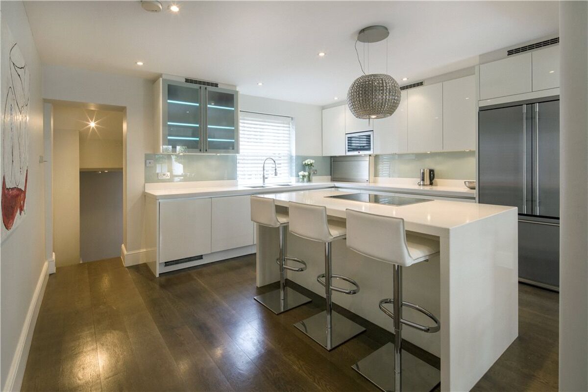 house for sale in Queens Grove, St John's Wood, London, NW8 SJW110172