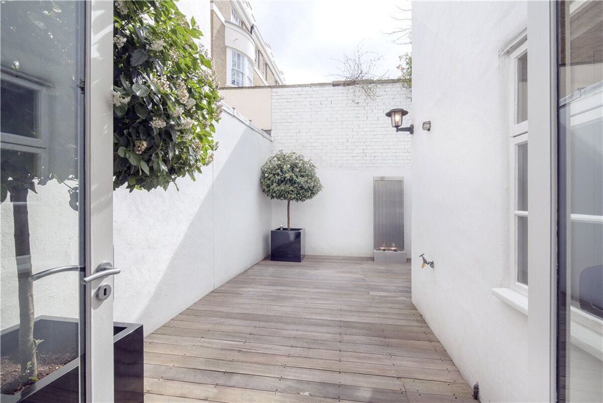 house for sale in Queens Grove, St John's Wood, London, NW8 SJW110172