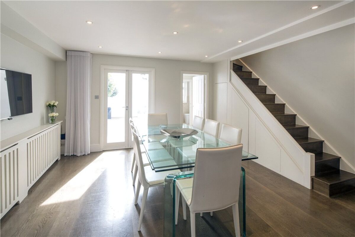 house for sale in Queens Grove, St John's Wood, London, NW8 SJW110172