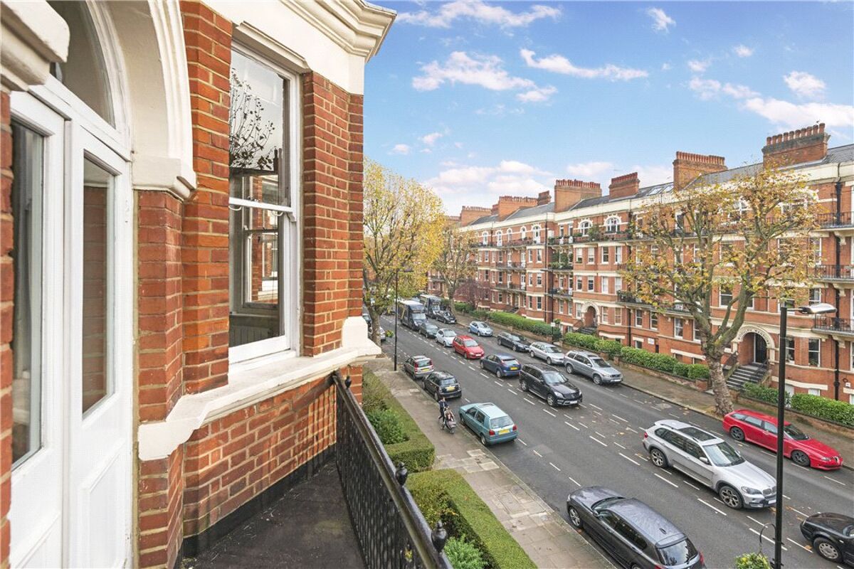 flat for sale in Elgin Mansions, Elgin Avenue, Maida Vale, London, W9