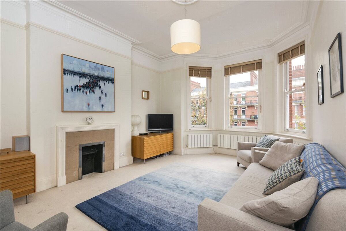 flat for sale in Elgin Mansions, Elgin Avenue, Maida Vale, London, W9