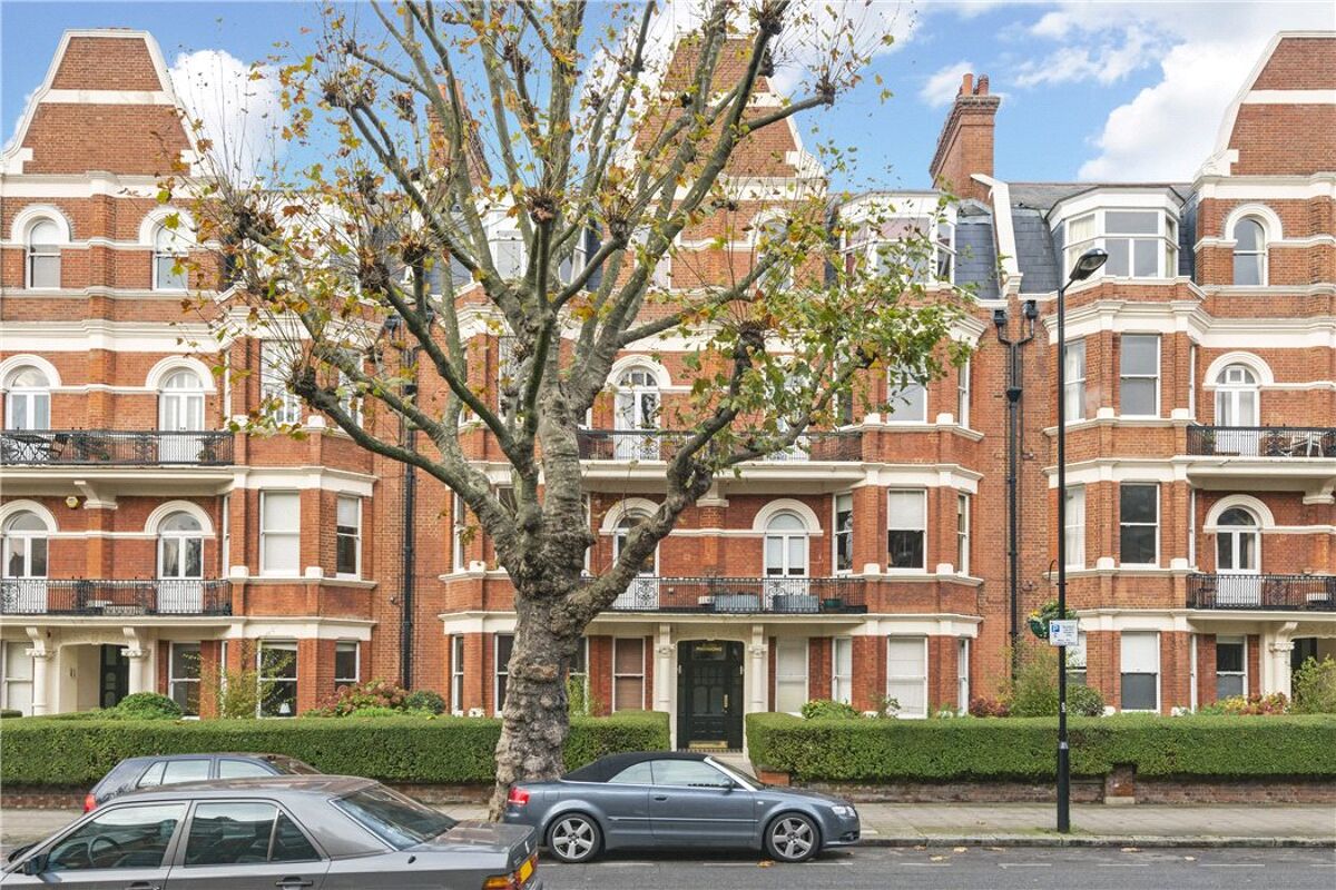 flat for sale in Elgin Mansions, Elgin Avenue, Maida Vale, London, W9