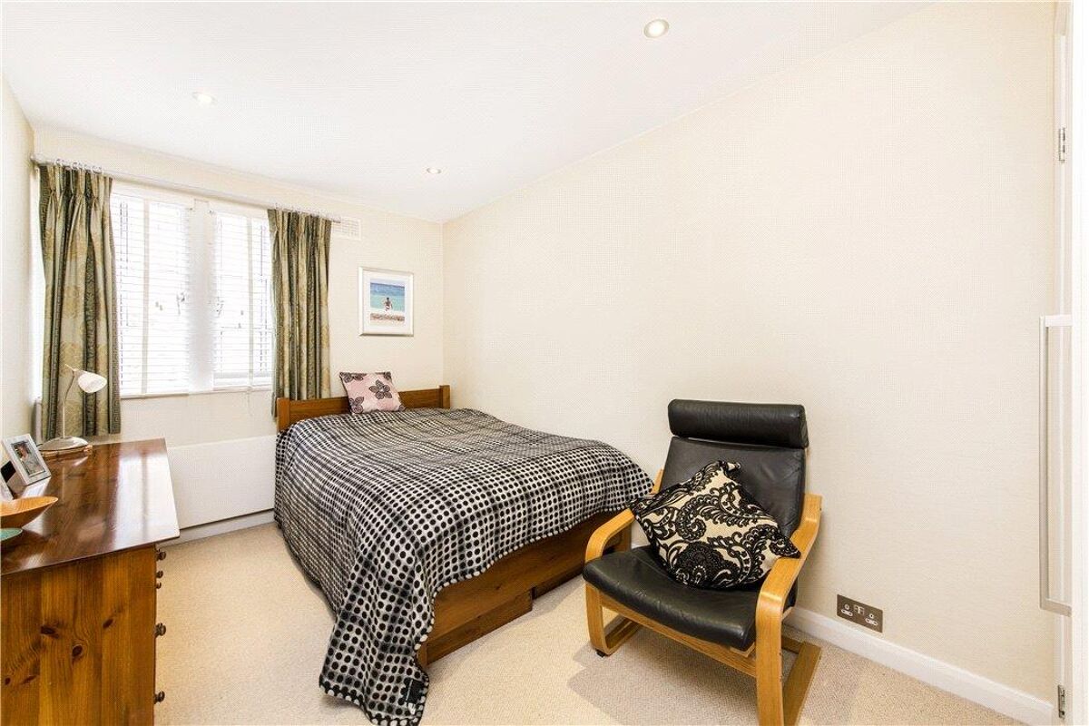 house for sale in Gloucester Gate Mews, London, NW1 SJW190169