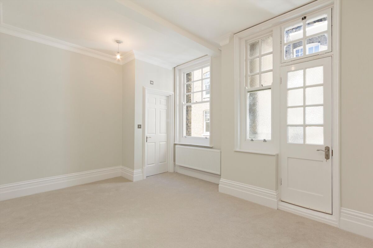 flat to rent in Sussex Mansions, Old Brompton Road, South Kensington