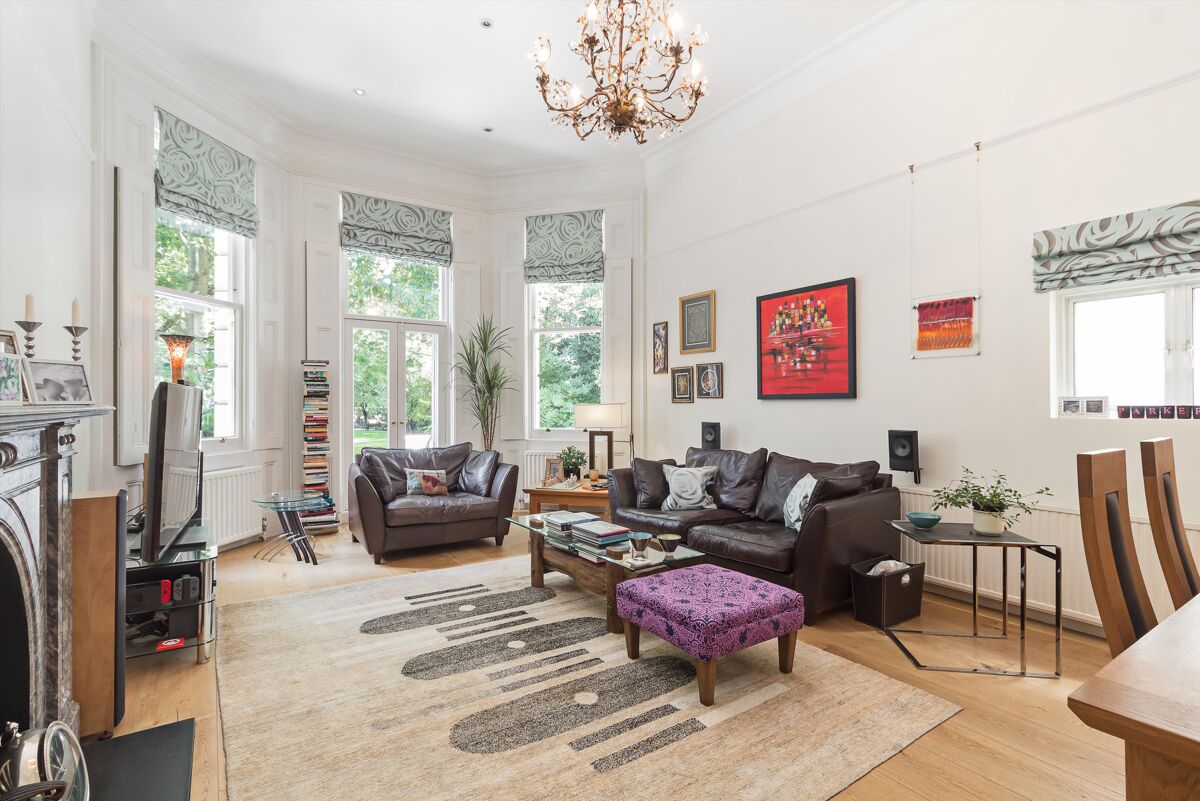 flat to rent in Cornwall Gardens, South Kensington, London, SW7