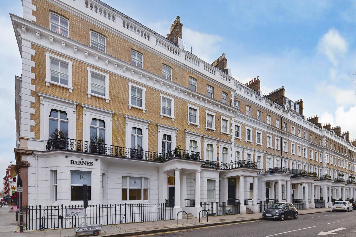 flat to rent in Onslow Gardens, South Kensington, London, SW7