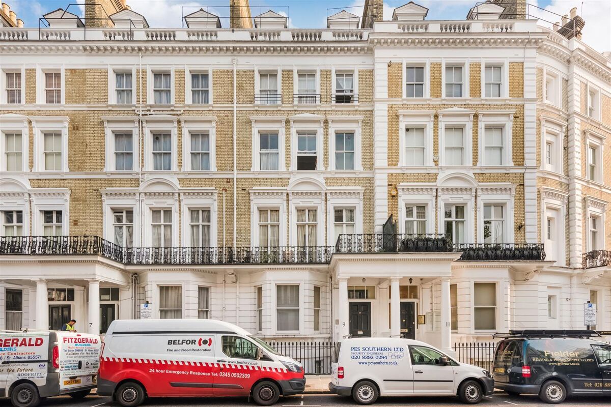 Flat to rent in Cranley Gardens, South Kensington, London, SW7