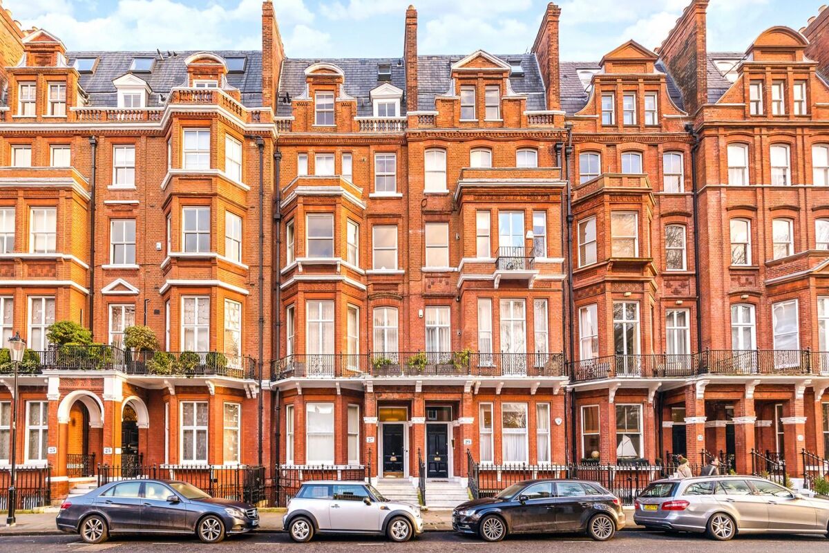 flat to rent in Cranley Gardens, South Kensington, London, SW7