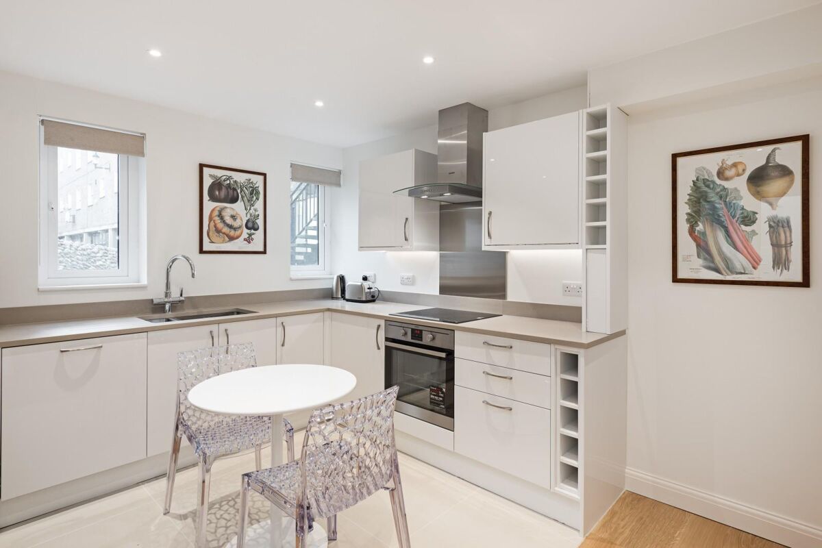 flat to rent in Derwent House, Stanhope Gardens, South Kensington