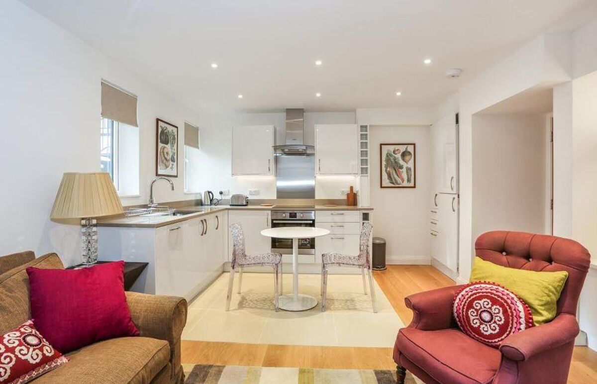 flat to rent in Derwent House, Stanhope Gardens, South Kensington