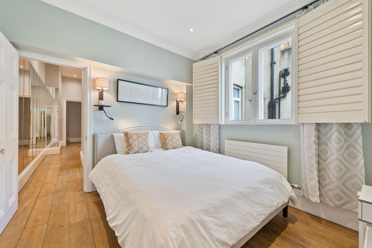 flat to rent in Stanhope Gardens, London, SW7 SKQ012159101 Knight Frank