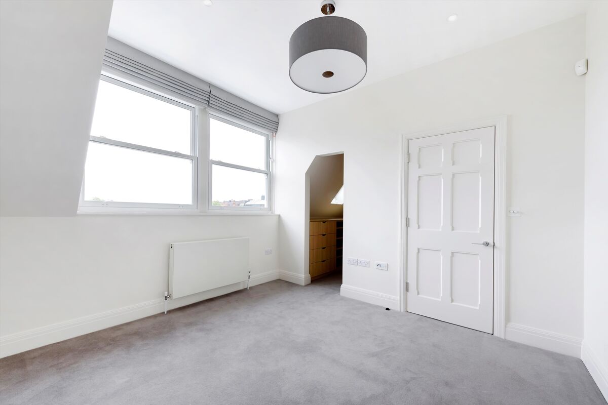 flat to rent in Cranley Gardens, South Kensington, London, SW7