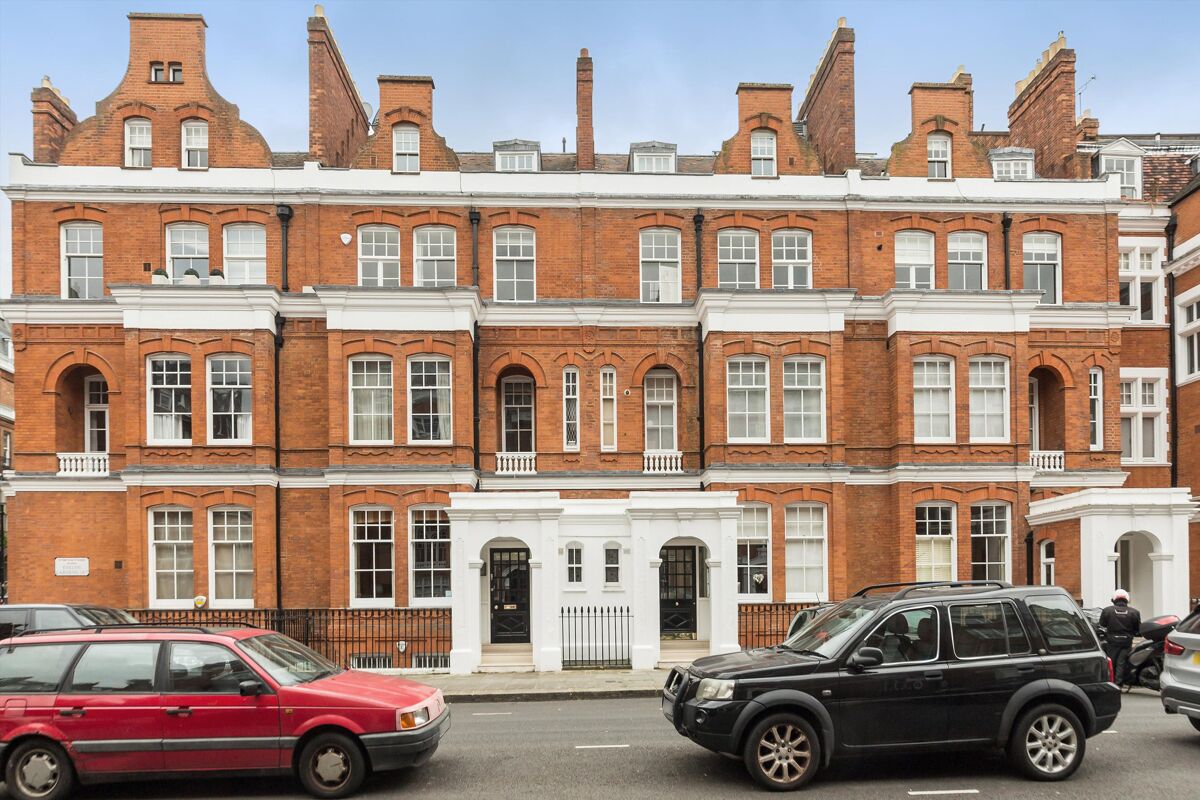 flat to rent in Evelyn Gardens, South Kensington, London, SW7