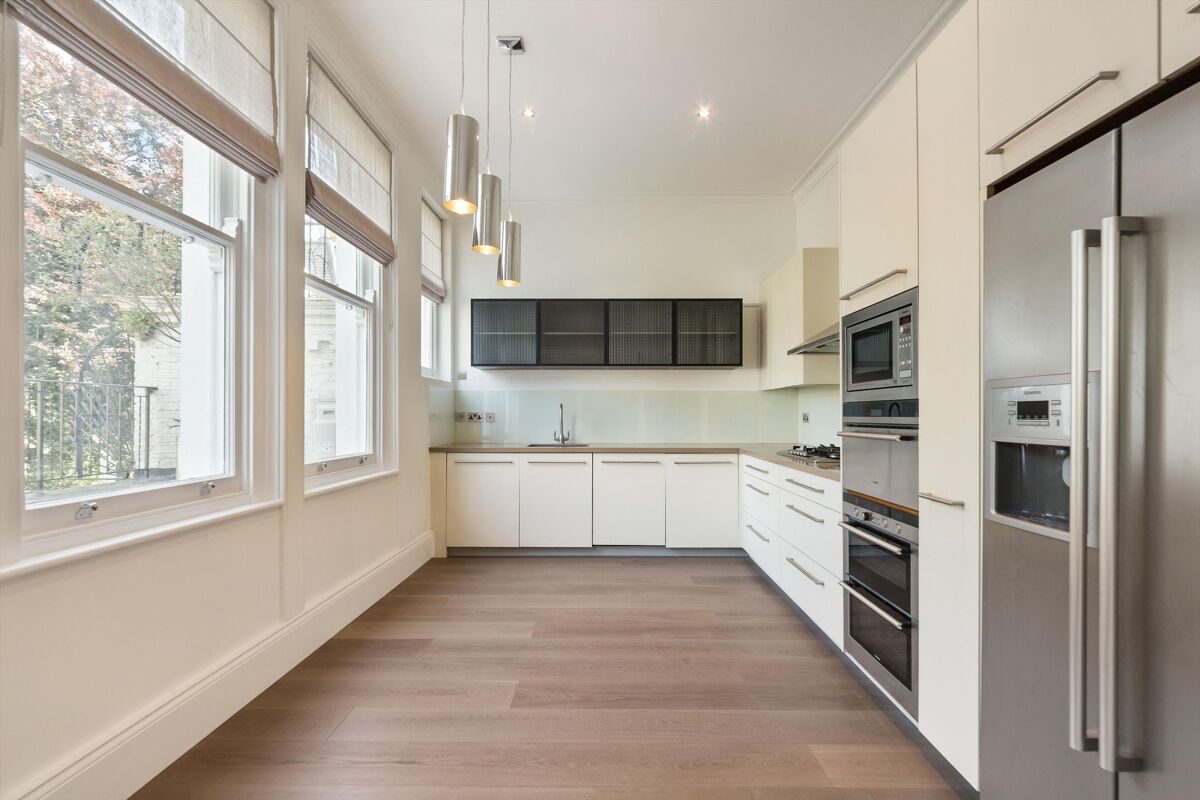 flat to rent in Bolton Gardens, South Kensington, London, SW5
