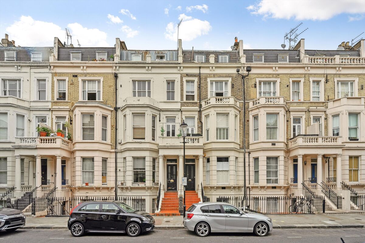 flat to rent in Longridge Road, Earls Court, London, SW5 SKQ012219512